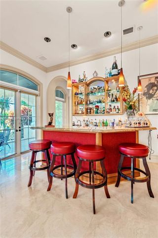 9076 SW 59th Court, Pinecrest, FL 33156