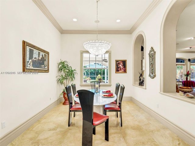 9076 SW 59th Court, Pinecrest, FL 33156