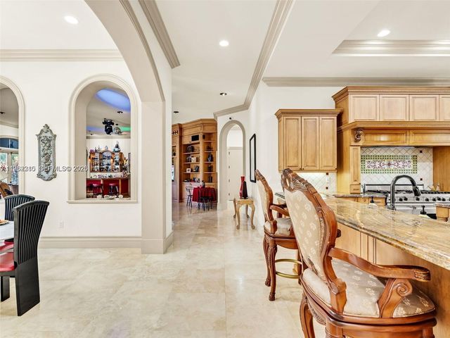 9076 SW 59th Court, Pinecrest, FL 33156