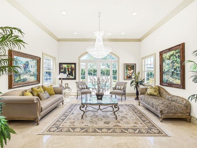 9076 SW 59th Court, Pinecrest, FL 33156