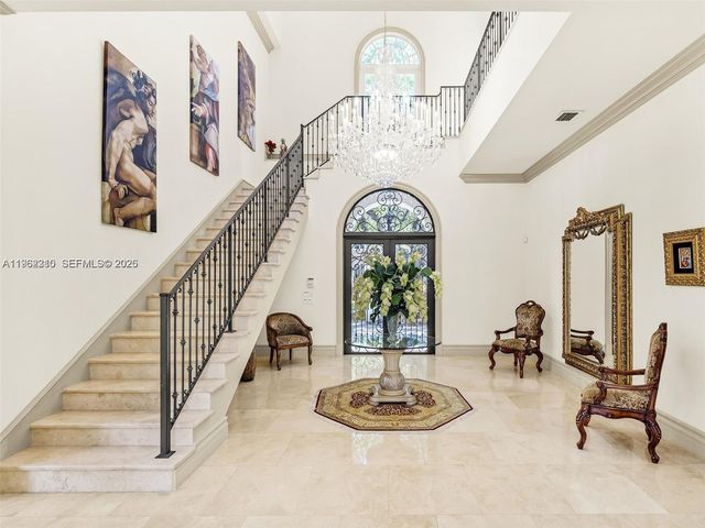 9076 SW 59th Court, Pinecrest, FL 33156