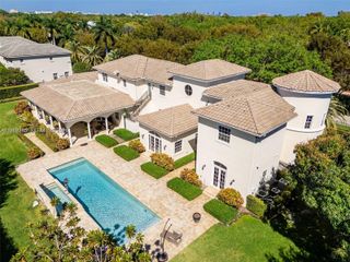 9076 SW 59th Court, Pinecrest, FL 33156