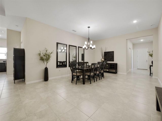 906 SAVANNAH PALMS BOULEVARD, Orlando, FL 32828