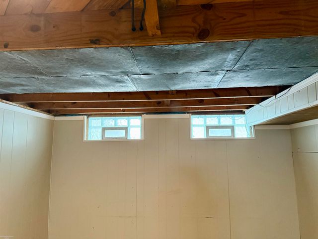 25304 Culver Street, St Clair Shores, MI 48081