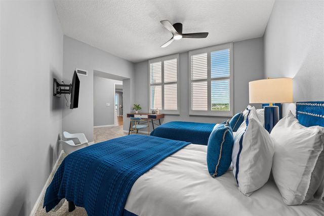 322 E CENTRAL BOULEVARD 901, Orlando, FL 32801