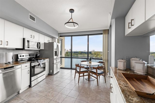 322 E CENTRAL BOULEVARD 901, Orlando, FL 32801