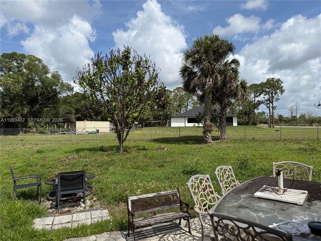 9765 Apache Blvd, West Palm Beach, FL 33412