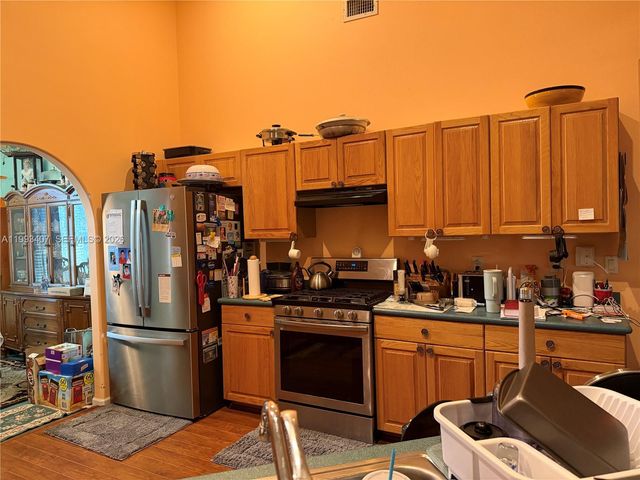 9765 Apache Blvd, West Palm Beach, FL 33412