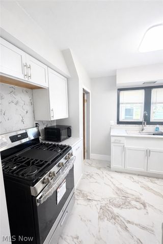 1837 Marks Avenue, Akron, OH 44305