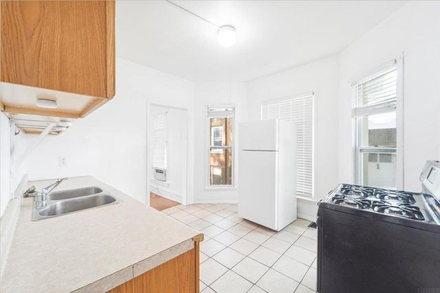 2503 Olive Street, Cedar Falls, IA 50613