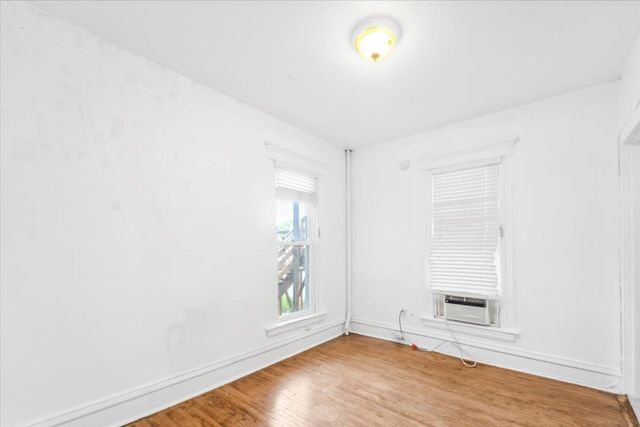 2503 Olive Street, Cedar Falls, IA 50613