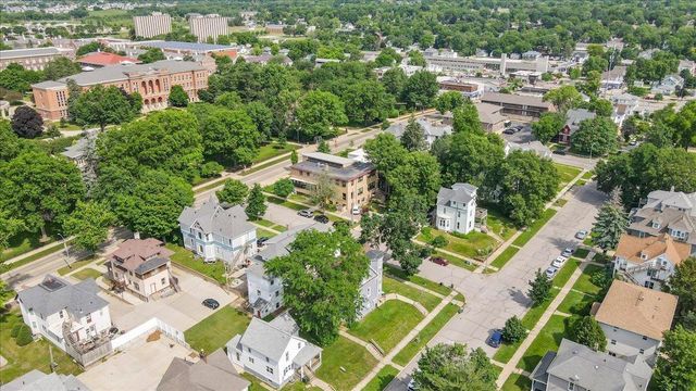 2503 Olive Street, Cedar Falls, IA 50613