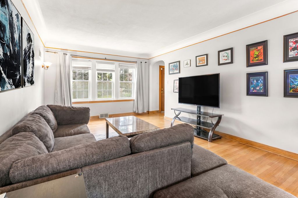 6601 W SCHORSCH Street, Chicago, IL 60634 — photo 4