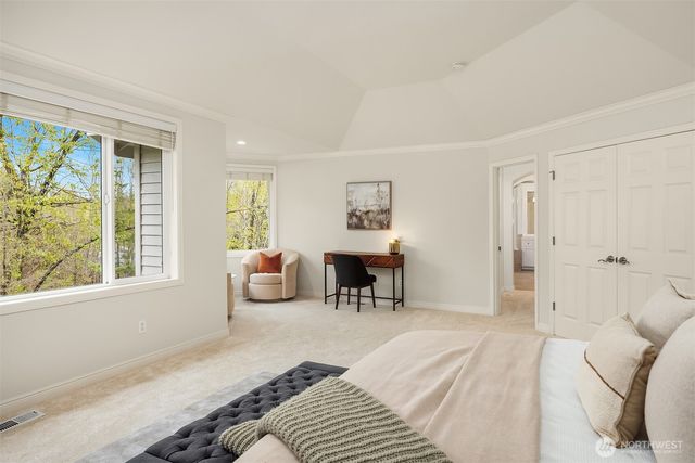 1103 272nd Place SE, Sammamish, WA 98075