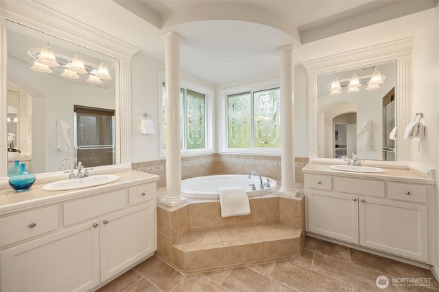 1103 272nd Place SE, Sammamish, WA 98075