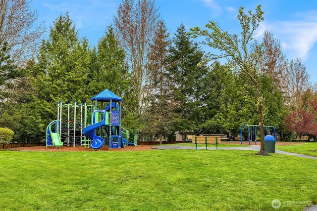 1103 272nd Place SE, Sammamish, WA 98075