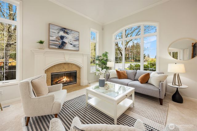 1103 272nd Place SE, Sammamish, WA 98075