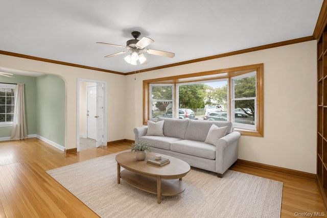 501 E Penn Street, Long Beach, NY 11561
