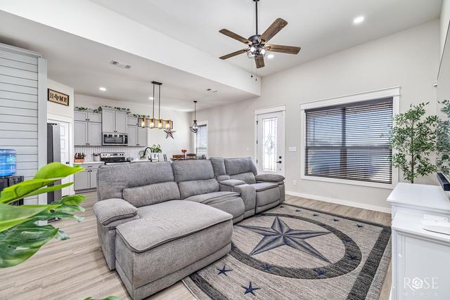 1814 Childress St, San Angelo, TX 76901