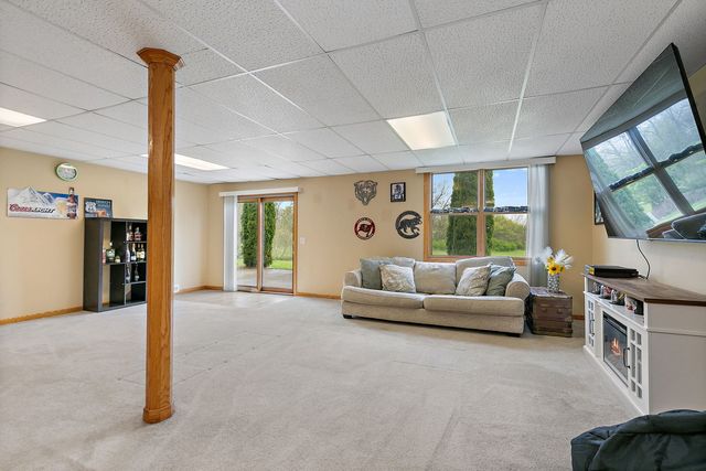 919 Spring Drive, Marengo, IL 60152