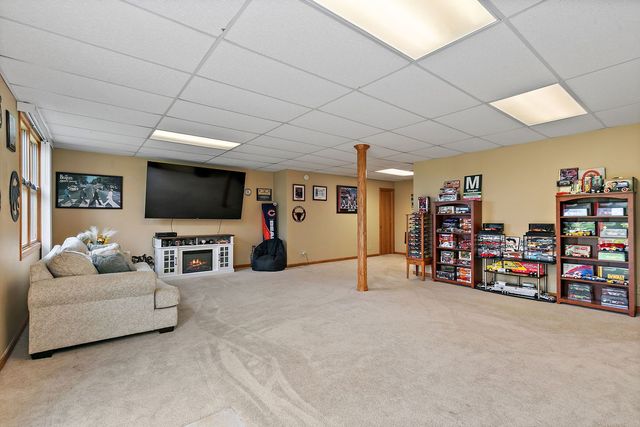 919 Spring Drive, Marengo, IL 60152