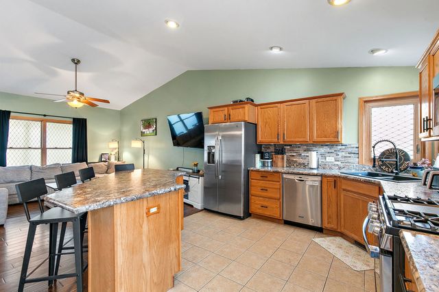 919 Spring Drive, Marengo, IL 60152
