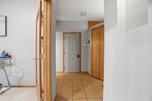 8901 Dunbar Knoll N, Brooklyn Park, MN 55443