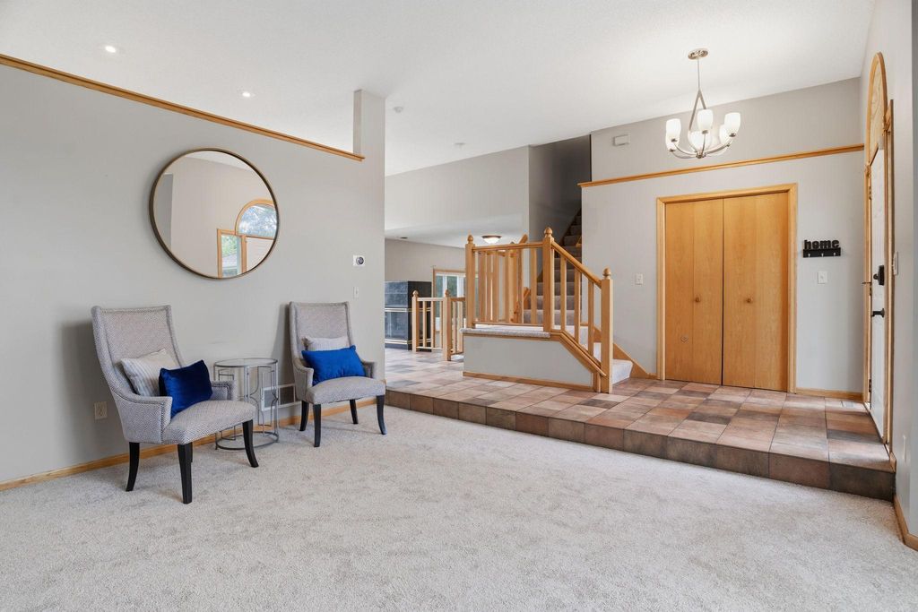 8901 Dunbar Knoll N, Brooklyn Park, MN 55443 — photo 4