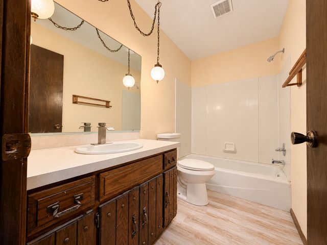 8223 Brunswick Circle N, Brooklyn Park, MN 55443