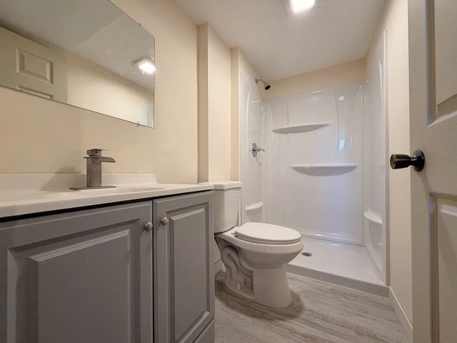 8223 Brunswick Circle N, Brooklyn Park, MN 55443