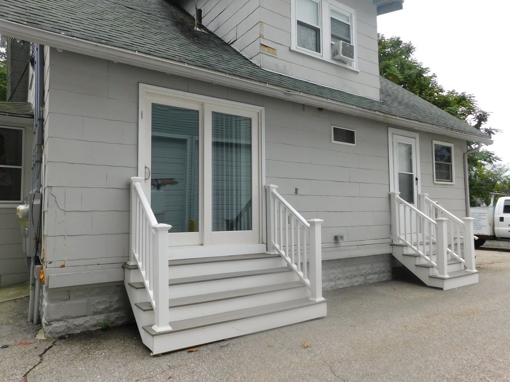 53 Main 2, Boylston, MA 01505