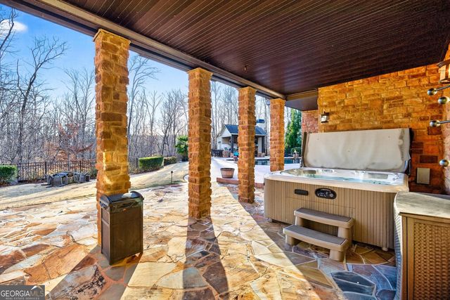 18 Willow Place, Newnan, GA 30265