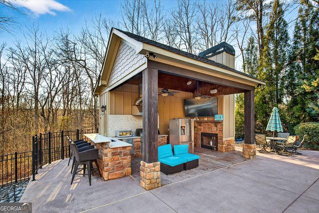 18 Willow Place, Newnan, GA 30265