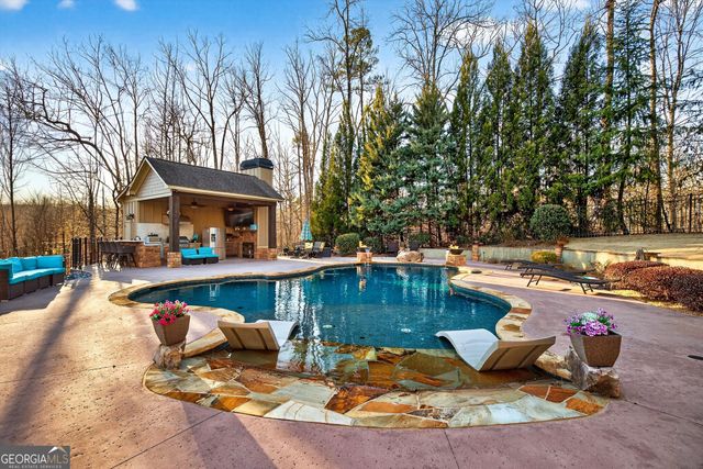 18 Willow Place, Newnan, GA 30265