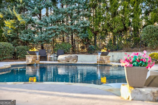 18 Willow Place, Newnan, GA 30265