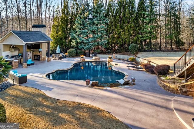 18 Willow Place, Newnan, GA 30265