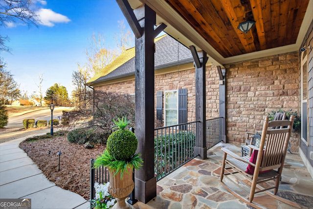 18 Willow Place, Newnan, GA 30265