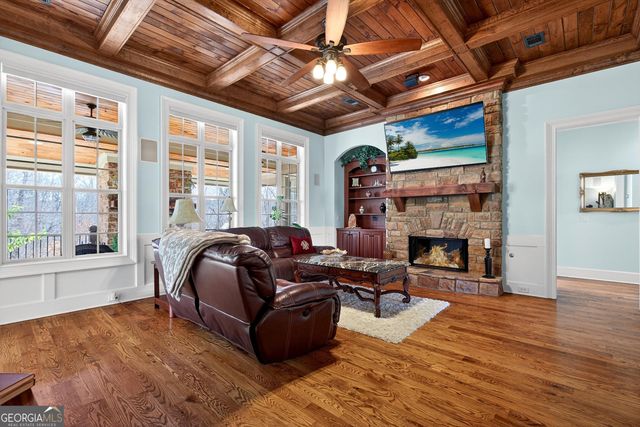 18 Willow Place, Newnan, GA 30265