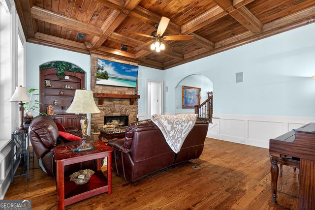 18 Willow Place, Newnan, GA 30265