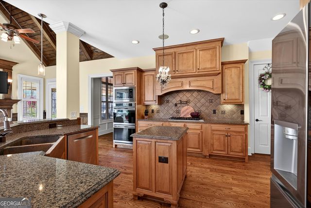 18 Willow Place, Newnan, GA 30265