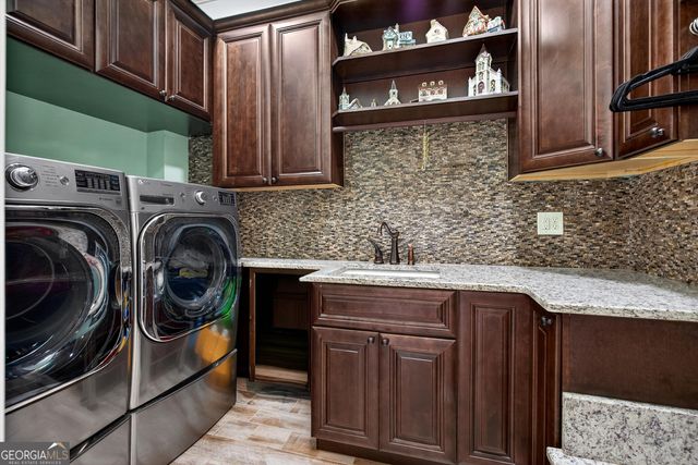 18 Willow Place, Newnan, GA 30265