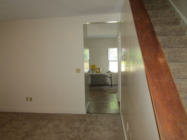 21 Greystone 21, Quincy, MA 02169