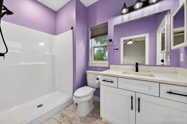 9827 W Dakota STREET, West Allis, WI 53227