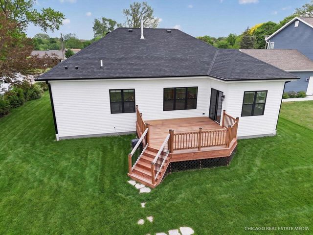 9827 W Dakota STREET, West Allis, WI 53227