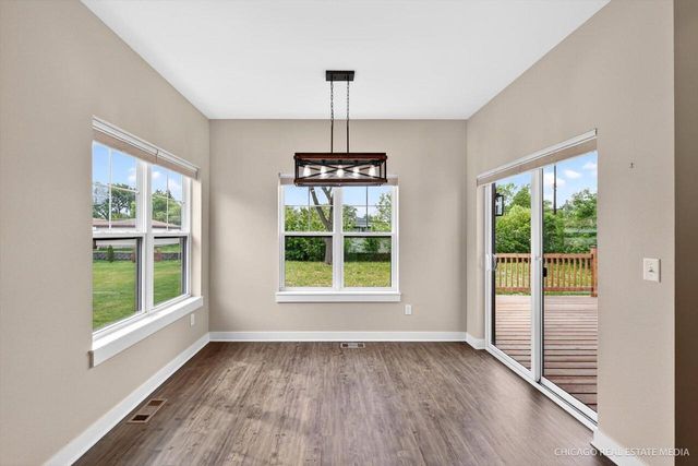 9827 W Dakota STREET, West Allis, WI 53227
