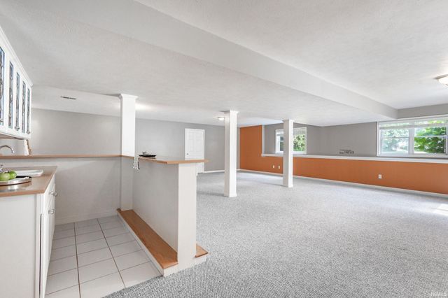 50558 Hollybrook Drive, Granger, IN 46530