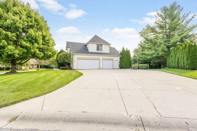 50558 Hollybrook Drive, Granger, IN 46530