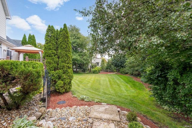 50558 Hollybrook Drive, Granger, IN 46530