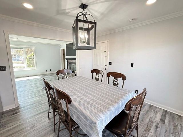 2004 N Lynn Street, Nevada, MO 64772