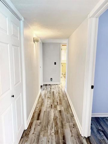 2004 N Lynn Street, Nevada, MO 64772